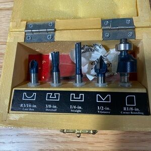 Companion Wood Router Bit Set with Case